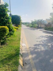 Margalla View Housing Scheme, D17 Islamabad
1 Kanal Beautiful Level Plot For Sale.