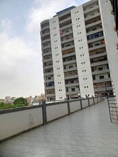 Two bed d d flat for sale