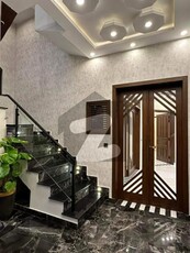 10 Marla Brand New Luxury Upper Portion For Rent In OVERSEAS B BLOCK Bahria Town Lahore Bahria Town Overseas B