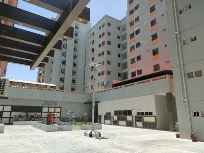 GRey Noor tower Shopping Mall 3bed DD