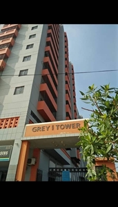 GREY Noor Tower Shopping Mall