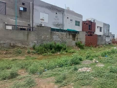 Ready To Build 10 Marla Plot For Sale Facing 1 Kanal In Imperial 2 Block Paragon City Lahore