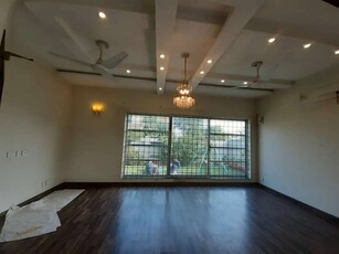 10 Marla House for Rent In Gulberg 3, Lahore