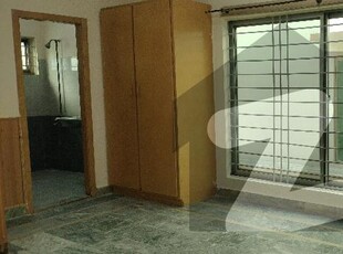 10 Marla Upper Portion For Rent In Bahria Town Bahria Town Phase 4