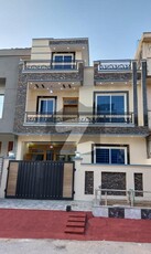 25x40 Brand New Sun Face House For Sale In G13 G-13