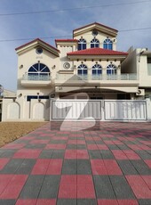 40x80 ( 14Marla) Brand New Modren Luxury House Available For sale in G_13 proper Main Double Road Rent value 3.5 Lakh G-13