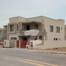 5 Bedrooms Luxurious Villa Is Available For Rent Near Main Entrance Of Bahria Town Bahria Town Precinct 4