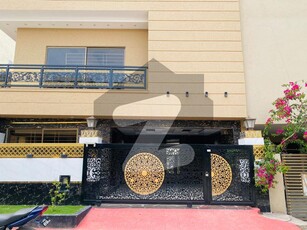 7 Marla Beautiful House Available For Rent In Bahria Town Phase 8 Bahria Town Phase 8