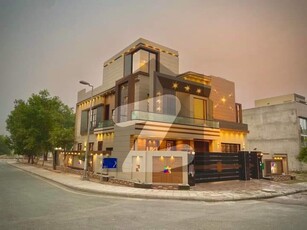 12 Marla Corner House For Sale In Tulip Block Bahira town Lahore Bahria Town Tulip Block