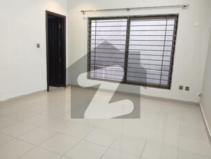 16 Marla Upper Portion For rent In E-11 E-11