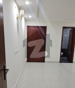 01 BED STUDIO APPARTMENT AVAILBLE FOR RENT AT GULBERG GREEEN ISLAMABAD Gulberg Greens