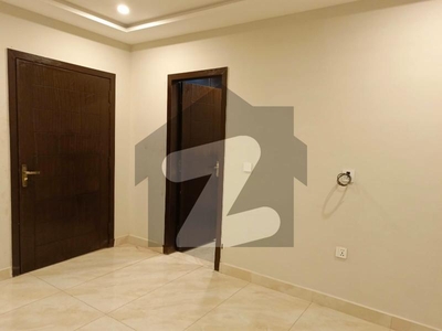 1 BEDROOM APARTMENT FOR SALE IN SECTOR E BAHRIA TOWN LAHORE Bahria Town Sector E