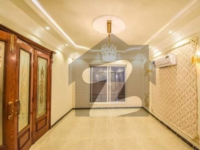 1 kanal well maintained Used House for sale in dha phase 4 DHA Phase 4
