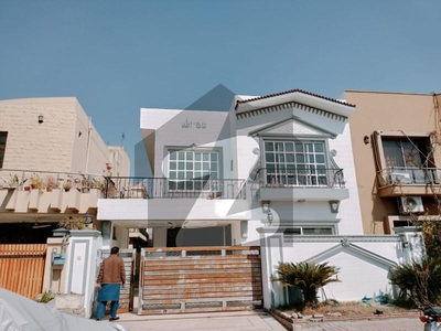 10 Marla Brand New House for Sale on (Investor Rate) on (Urgent Basis) in Bahria Town Phase 03 Rawalpindi Bahria Town Phase 3