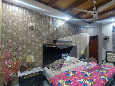 10 MARLA HOUSE FACING PARK FOR SALE IN BAHRIA TOWN LAHORE Bahria Town Sector D