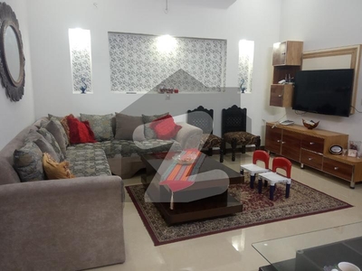 10 Marla Like New House For Rent In Gulbahar Block Bahria Town