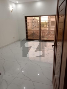 10 MARLA LIKE NEW UPPER PORTION LOWER LOCK AVAILABLE FOR RENT IN SECTOR B BAHRIA TOWN LAHORE Bahria Town Sector B