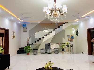10 marla luxury house for sale Bani Gala