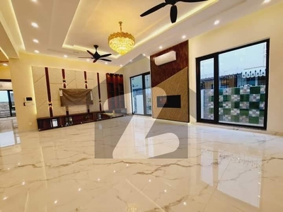 12 Marla House Is Available For Sale In Gulberg 3 Gulberg 3