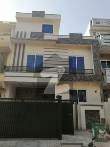 2 STORY HOUSE AVAILABLE FOR RENT G-13
