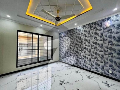 3 Years Installment Plan Luxury Brand New House For Sale In Central Park Housing Society Central Park Housing Scheme
