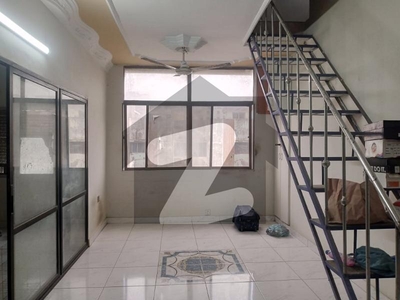 4 Bed Dd Flat For Rent With Roof Gulistan-e-Jauhar