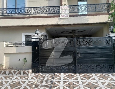 6Marla House for sale Johar town phase 2 near emporium mall and Expo center owner build brand new house far sale tilted flooring Johar Town Phase 2