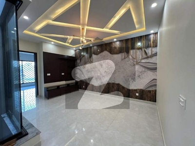 7 Marla Luxury House For Rent Bahria Town Phase 8 Safari Valley