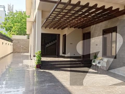 800 YARDS CHANCE DEAL OUTCLASS HOUSE AVAILABLE FOR SALE AT KH E BADBAN CLOSE TO KH E GHAZI VERY PRIME & HEIGHTED LOCATION DHA Phase 5