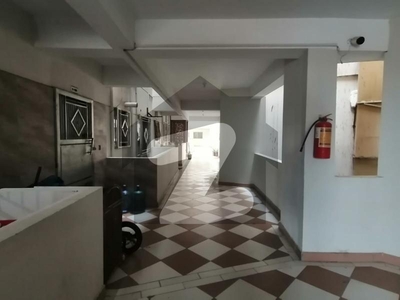 Affordable On Excellent Location Flat Of 1400 Square Feet Is Available For sale Diamond Residency