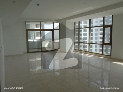 Chance Deal 3 Bed Apartment For Sale In Pearl Towers Emaar Crescent Bay