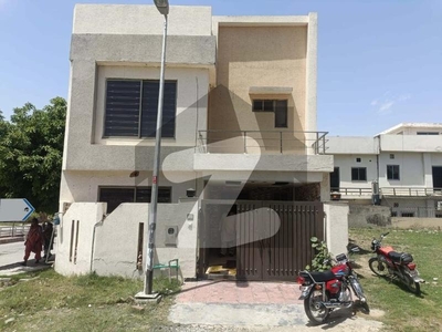 Corner House 5 Marla For Sale In Ali Block Investor Rate Bahria Town Phase 8 Ali Block