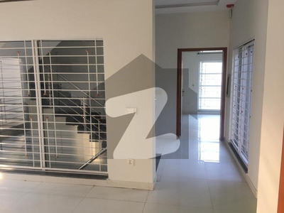 DHA PHASE 3 BLOCK XX 10 MARLA UPPER PORTION FOR RENT. DHA Phase 3 Block XX