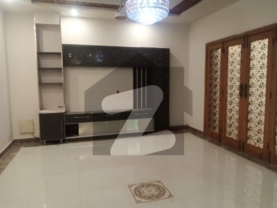 Fantastic Location 10 Marla Double Unit House For Rent in Phase 8 Bahria Town Phase 8 Block H