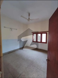 kanal lower/upper portion for rent for Family and Silent office (Call center + Software house) Johar Town