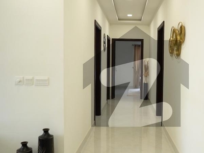 Luxurious 2-Bed Apartment in Gulberg III Block L - Easy Installments Available- Owner is Needy! Gulberg 3 Block L