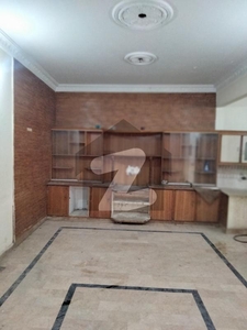 MIAN ESTATE OFFERS 5 MARLA DOUBLE KITCHEN HOUSE FOR RENT Johar Town Phase 1