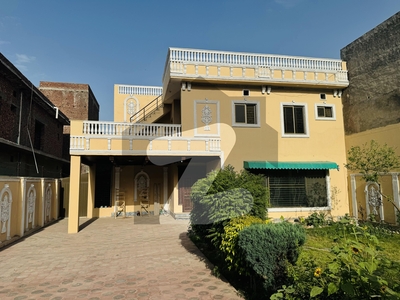 ONE SPAINISH HOUSE WITH AMRICAN STYLE LAWN VVIP PRIME LOCATION Marghzar Officers Colony