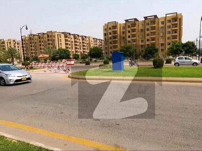 READY TO MOVE 2250sq ft 3 Bed Lounge Flat FOR SALE near Main Entrance of Bahria Town Karachi. Bahria Apartments
