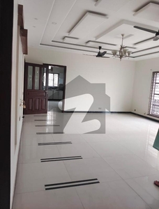 Slightly Used 1 Kanal Upper Portion For Rent In DHA Phase 5 Near School DHA Phase 5