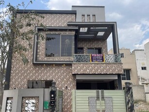 5 MARLA BRAND NEW CORNER HOUSE FOR SALE IN SECTOR D BHARIA TOWN LAHORE