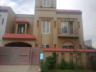 5 Marla owner build House for sale in Bahria Town AA Block Lahore