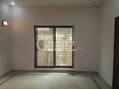 666 Square Yard Upper Portion for Rent in Karachi Bukhari Commercial Area, DHA Phase-6