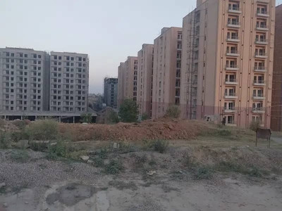 1.6 Marla Flat For Rent In Bahria Town -