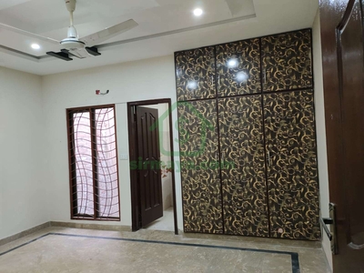 1 Room For Rent In Cavalry Extension Lahore