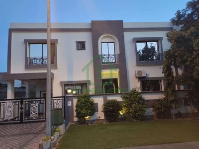 10 Marla House For Sale In Dha Phase 6 Lahore