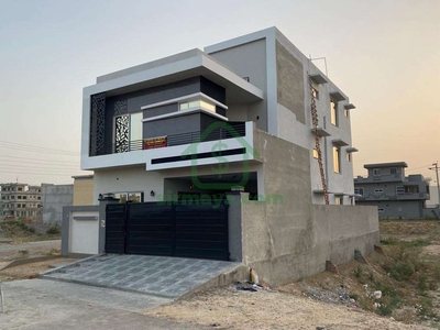 10 Marla Luxury House For Sale In Lda Avenue 1 Lahore