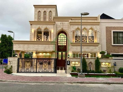 11 Marla House For Sale In Bahria Town Lahore
