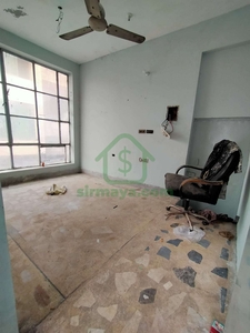 120 Sqft Non Furnished Room For Rent In Gulberg 2 Lahore
