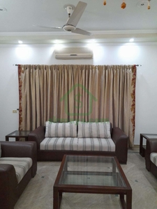 13 Marla House For Rent In Dha Phase 5 Lahore